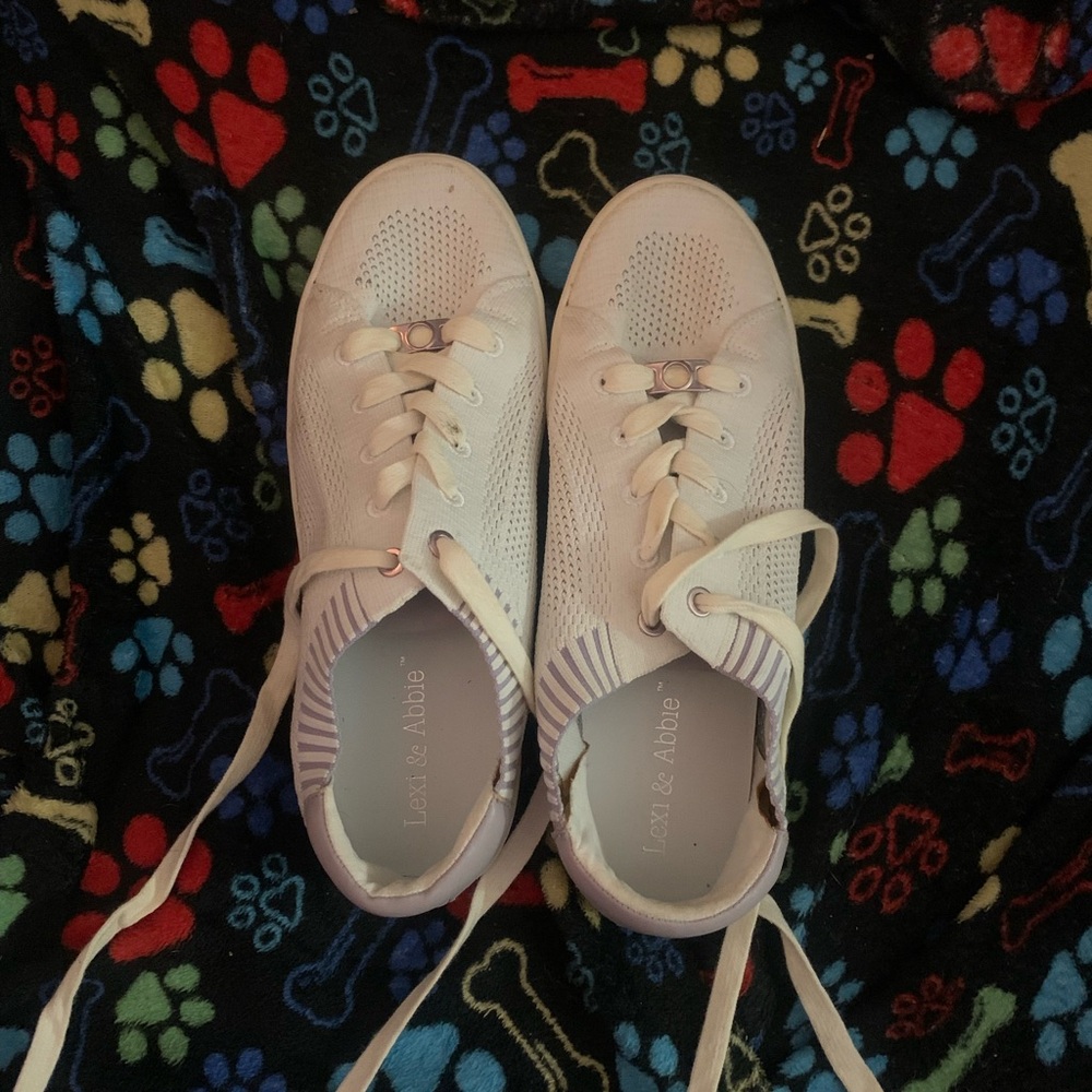 Lexi & Abbie Sneakers